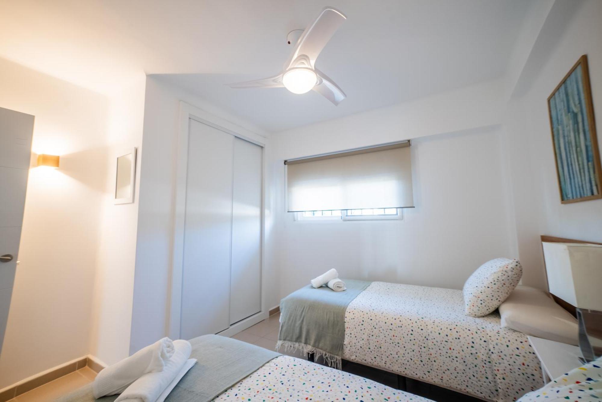 Oasis En Playamar Con Piscina Apartment Torremolinos Exterior foto
